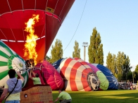 Открытие международного фестиваля воздушных шаров Воздушные приключения 2011