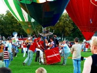 На фестиваль воздухоплавания Воздушные приключения 2011 собралось около 10тыс. зрителей!